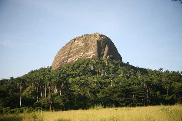 Piedra Gorda es uno de los principales atractivos del destino Lomas de Fomento