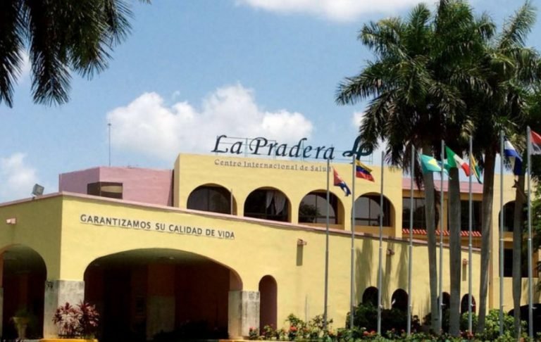 Centro de Salud  La Pradera