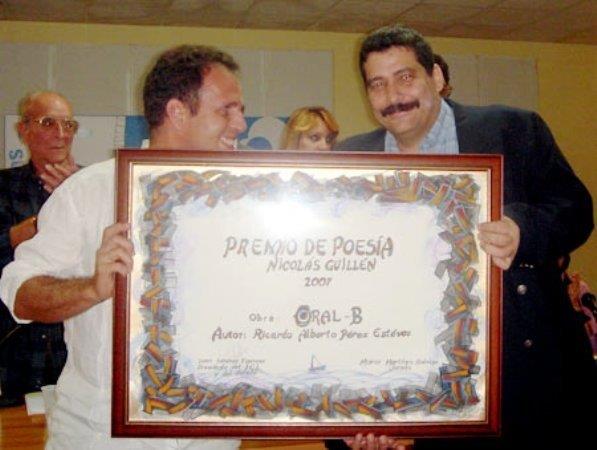 Premio Nacional de Poesía Nicolás Guillén