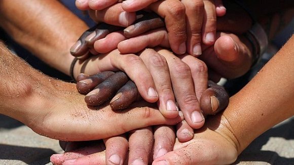 NO AL RACISMO Y LA DISCRIMINACIÓN NO AL RACISMO Y LA DISCRIMINACIÓN