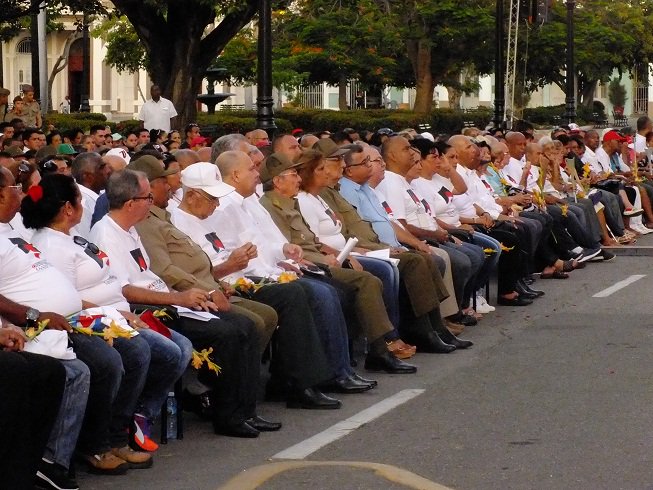 Raúl Castro Ruz, preside el acto central del levantamiento del 5 de Septiembre, en Cienfuegos