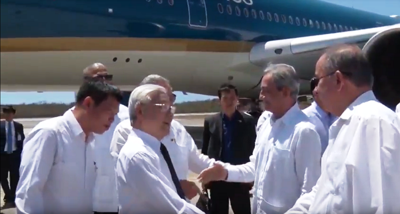 Raúl Castro y Nguyen Phu Trong visitan Santiago de Cuba
