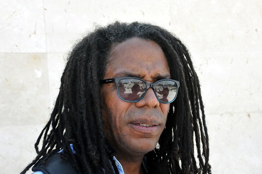 Cantautor cubano Raúl Torres