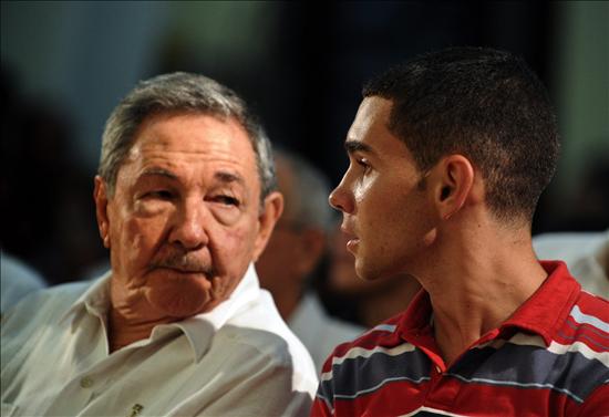 Raúl y Elián