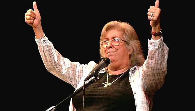 cantautora Sara González