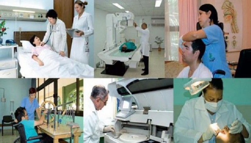 El sistema de salud cubano es reconocido a nivel internacional por su calidad y universalización.