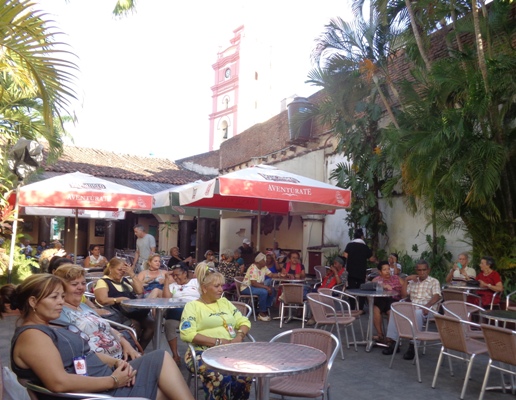 Casa de la Trova Patricio Ballagas