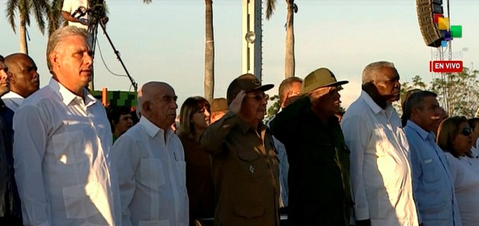 Presidió Raúl Castro acto de homenaje al Guerrillero Heroico