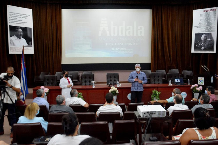 Presidente de Cuba resalta éxito de candidatos vacunales antiCovid-19