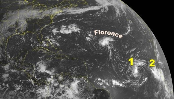 Tres ciclones tropicales
