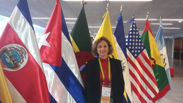 Yamila González, vicepresidenta de la Unión de Juristas de Cuba intervino por nuestro país en el Diálogo Hemisférico que tuvo lugar en Lima.