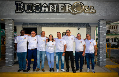 Bucanero líder en industria alimentaria