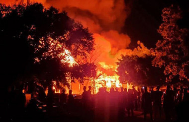 Incendio afecta viviendas en Holguín