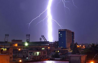 Advierten impacto tormentas eléctricas