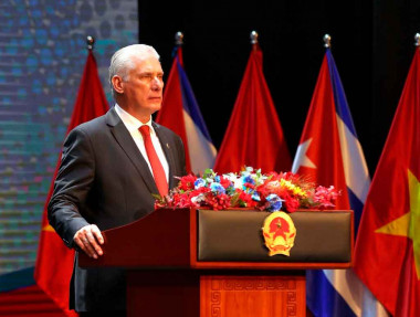 Exalta Díaz-Canel excepcional relación Vietnam-Cuba